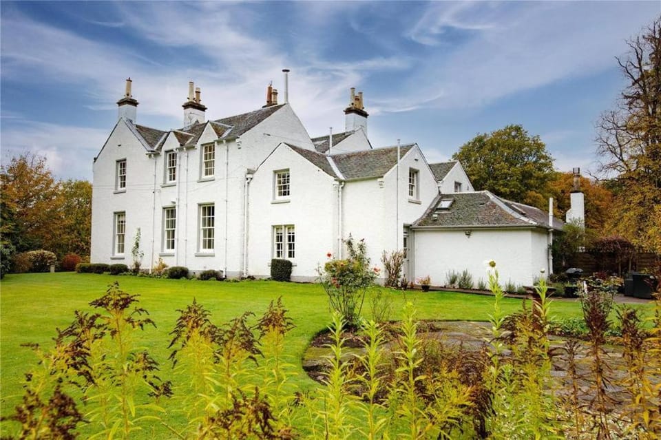 Park of Drumquhassle Bed and Breakfast in Scotland