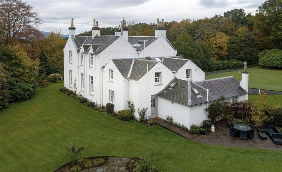 Park of Drumquhassle Bed and Breakfast in Scotland