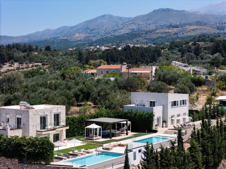 Bird's eye view, Mountain view, Swimming pool