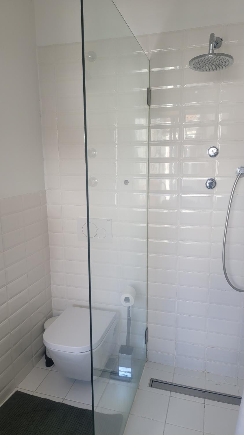 Tiny suite with private bathroom - Bairro Alto Bed and Breakfast in Lisbon