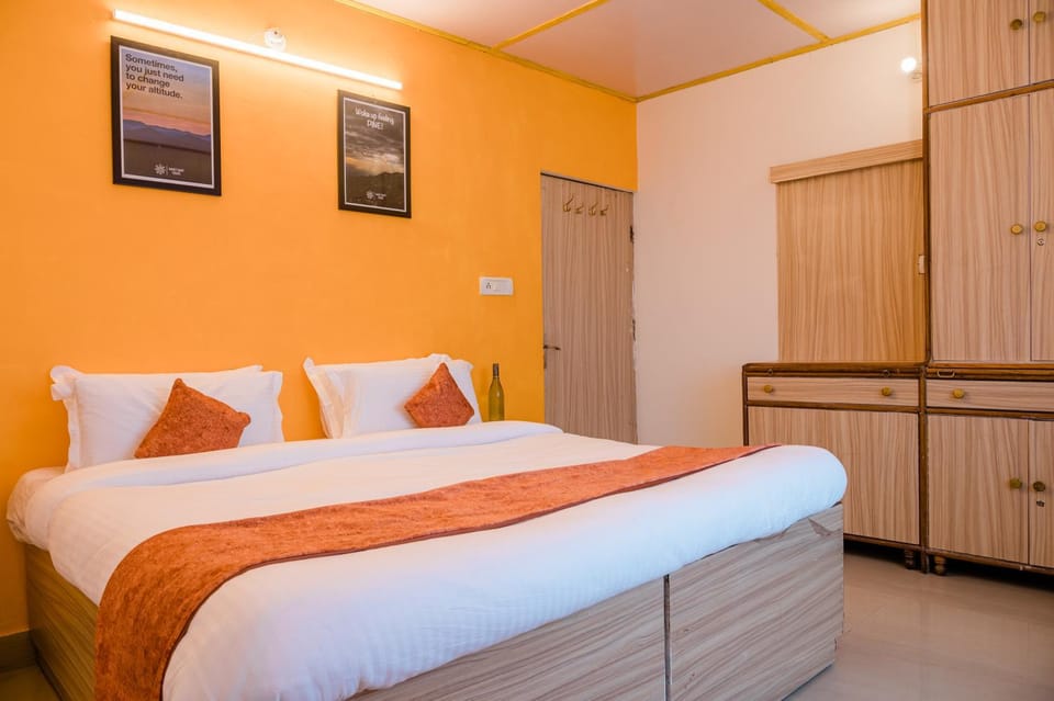 Bed, Bedroom, wardrobe