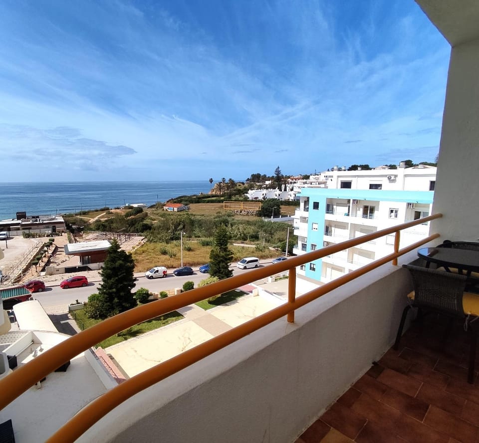Property building, Balcony/Terrace