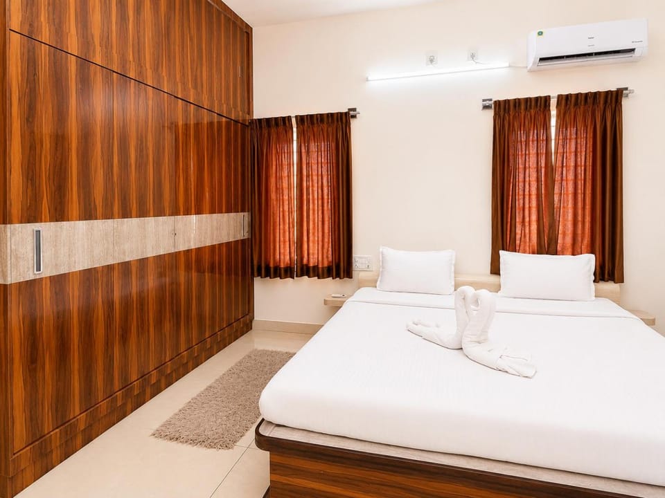 Bed, Bedroom, wardrobe, air conditioner