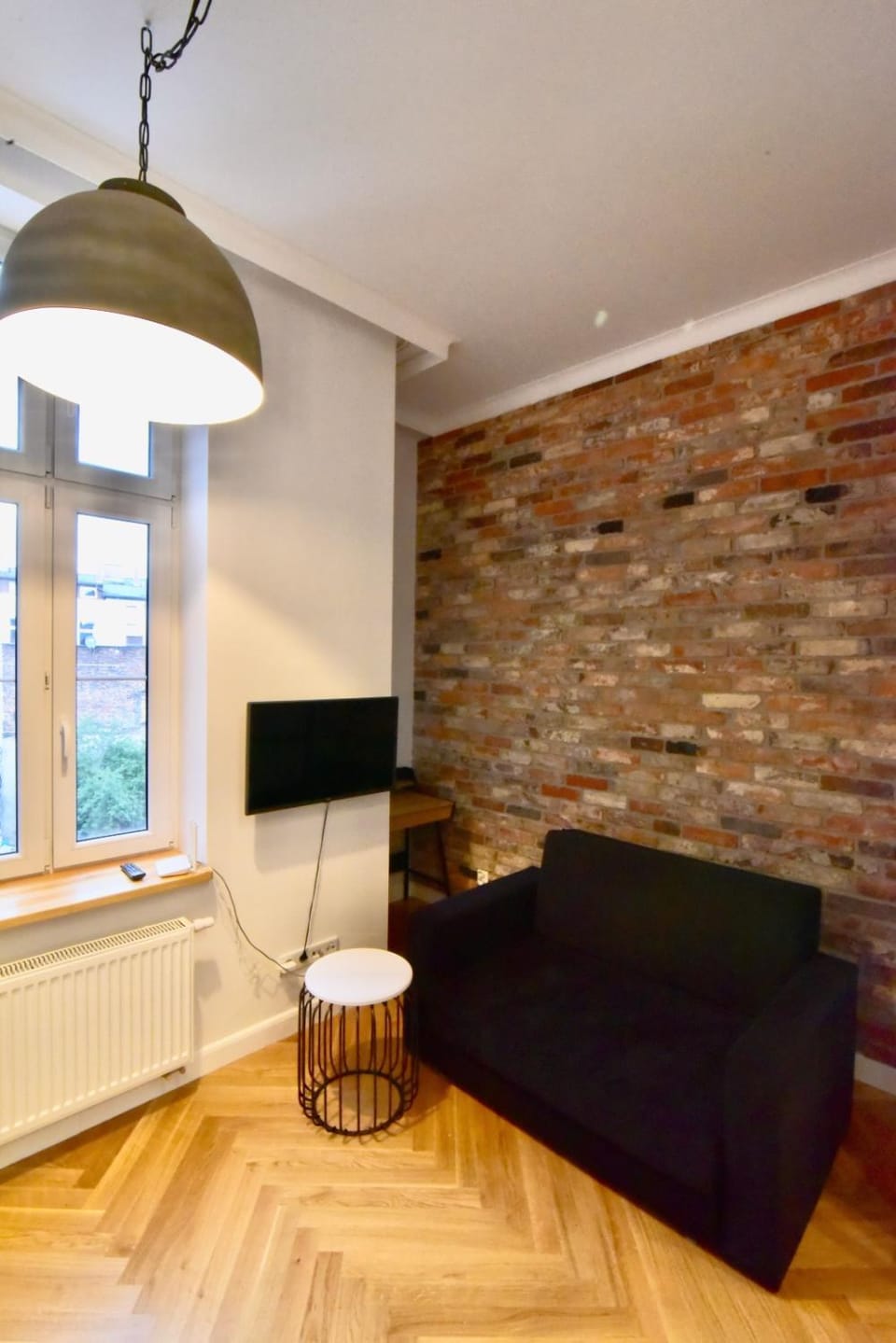 Communal lounge/ TV room, Living room, Seating area, Evening entertainment