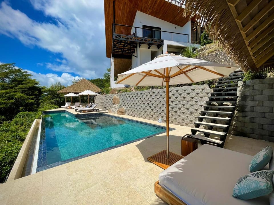 Mountain view, Mountain view, Sea view, Sea view, Swimming pool, Swimming pool