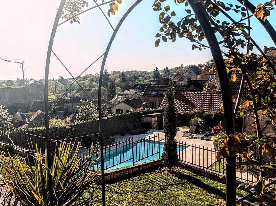Le Clos de la Musardise - Gîtes de Charme avec Piscine Chauffée House in Occitanie