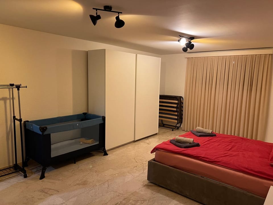 Bed, Photo of the whole room, Bedroom, wardrobe