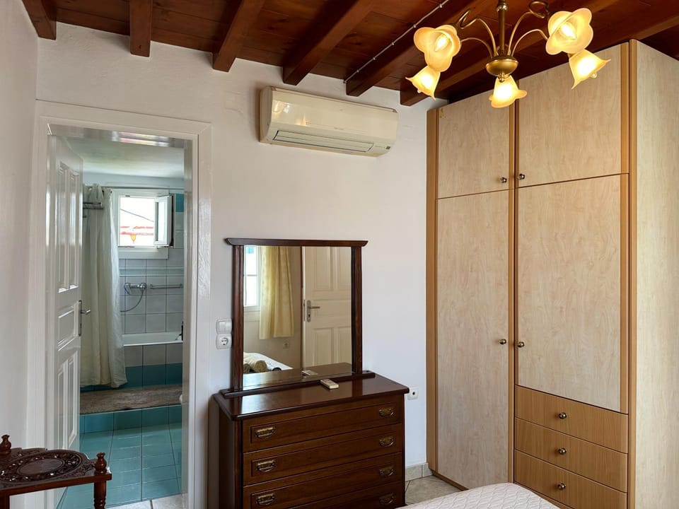 Modern Mykonos Apartment in Mykonos