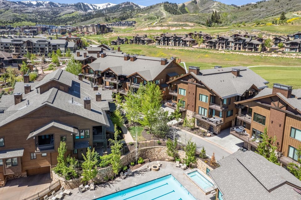 Property building, Bird's eye view, Summer