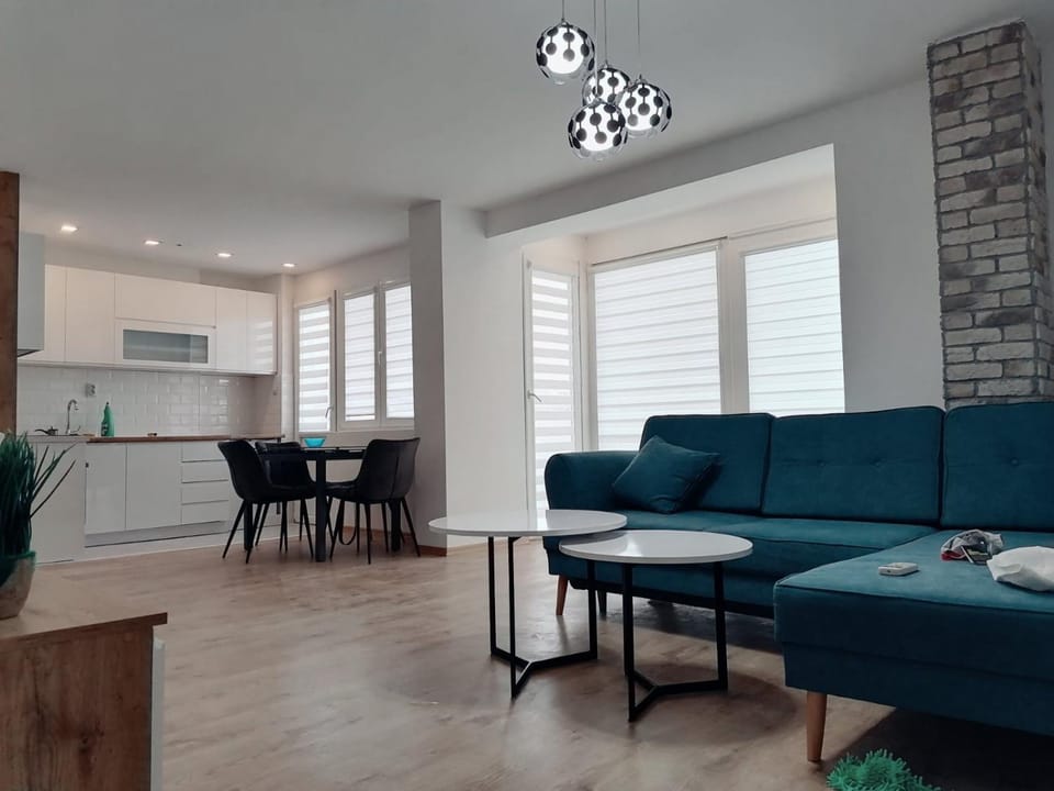 TV and multimedia, Living room, Dining area, kitchen