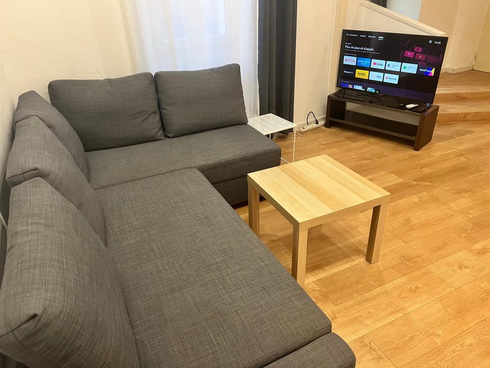 TV and multimedia, Living room