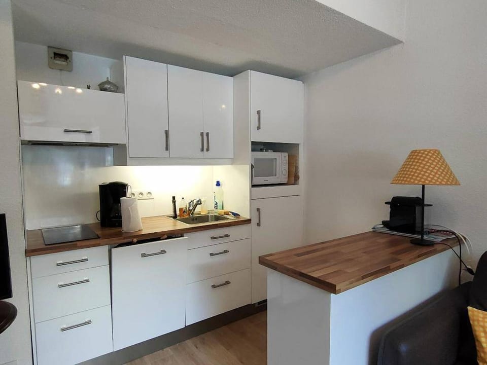 Appartement T2 bis avec Parking, 4/6 personnes - FR-1-234-263 Apartment in Cauterets