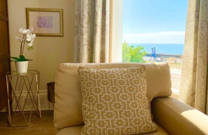 Bedroom, Sea view