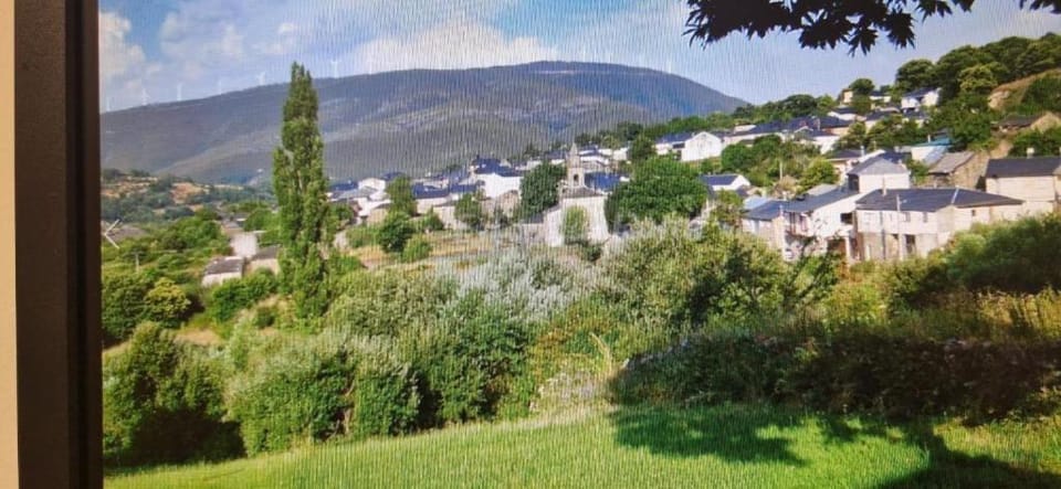 Casa Cesar Vacation rental in Senabria