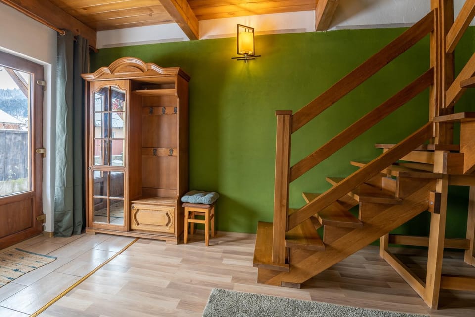 Grandma’s Cottage House in Brașov County