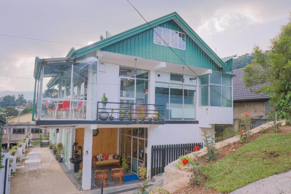 Property building, Garden, View (from property/room), Balcony/Terrace, Garden view