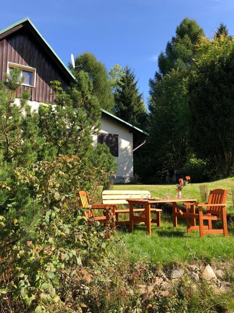 Garden, Seating area