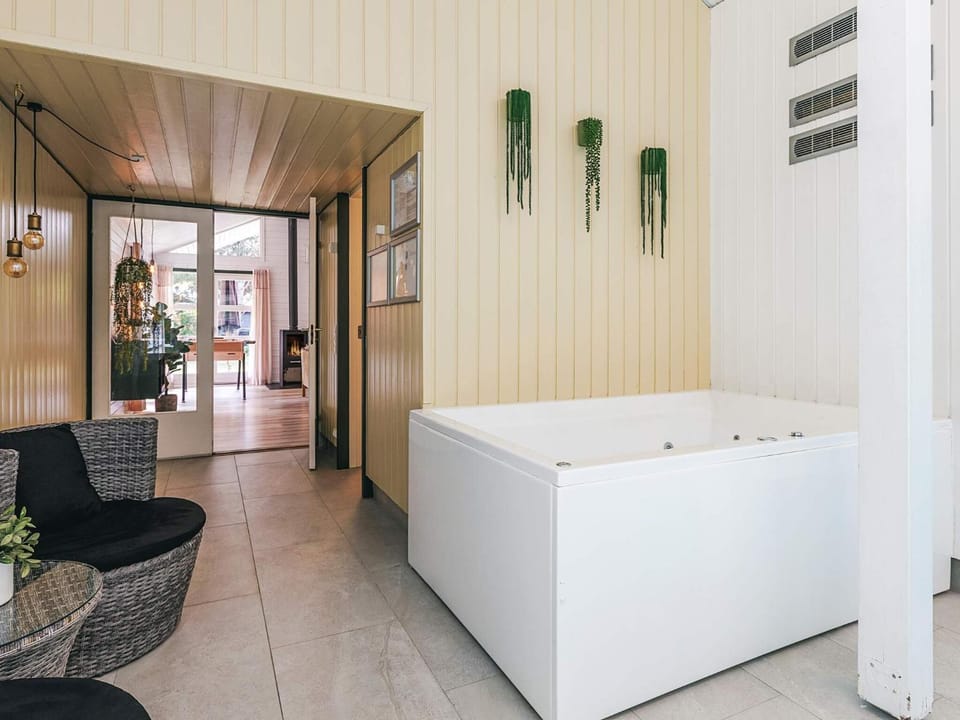 Spa and wellness centre/facilities