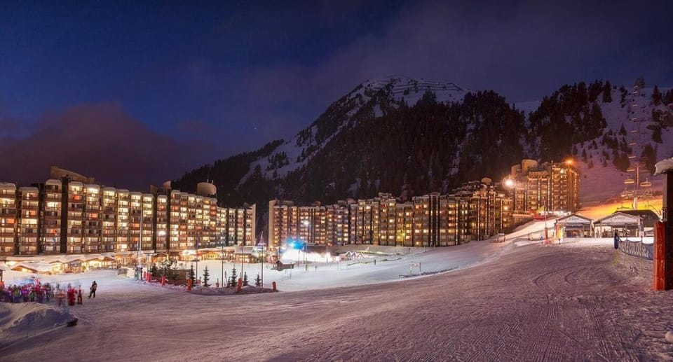 Residence 3000 - Studio divisible lumineux · Accès direct aux pistes · Balcon · Vue pistes MAE-7129 Apartment in Mâcot-la-Plagne