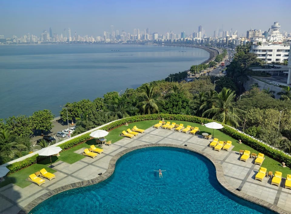 Day, City view, Pool view, Sea view, Swimming pool, Swimming pool, sunbed