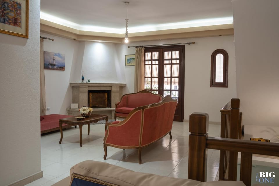 Living room, flat iron