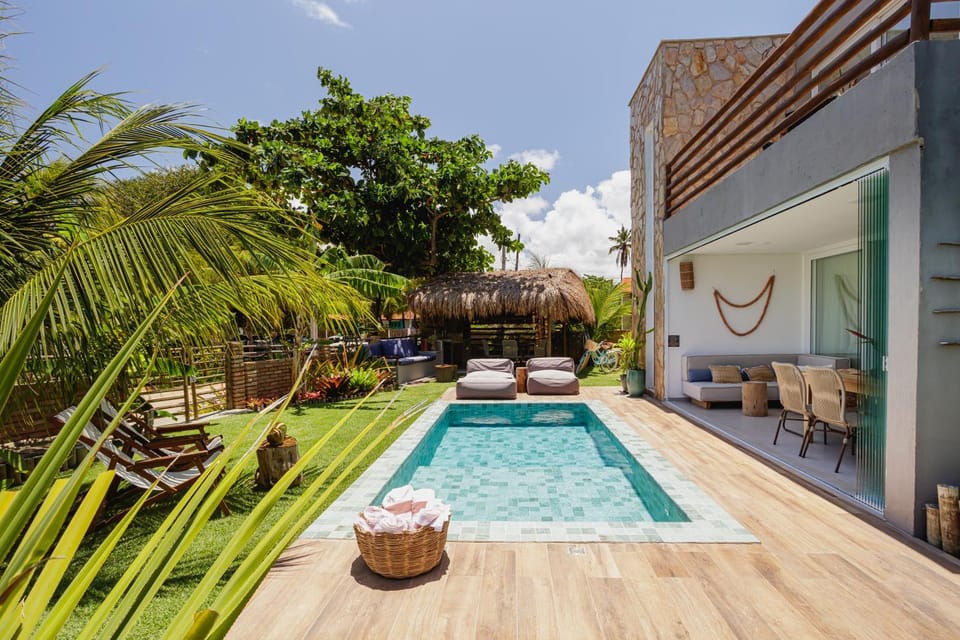 Garden view, Pool view, Swimming pool, sunbed