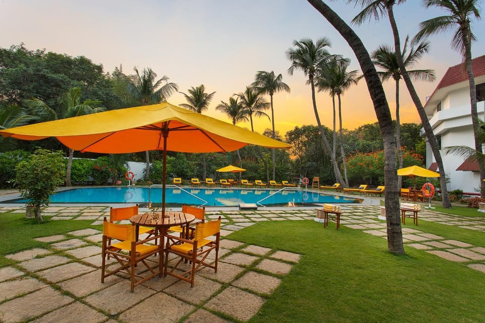 Swimming pool, Sunset