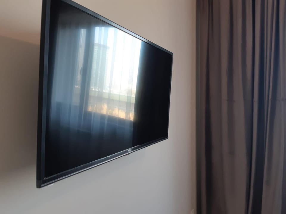 TV and multimedia, Seating area