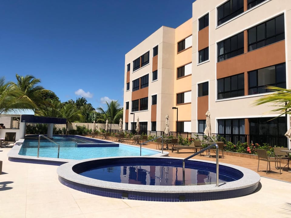 Apartamento em Guarajuba, BAHIA 2 Tudo Novinho e Finamente Decorado Apartment in State of Bahia