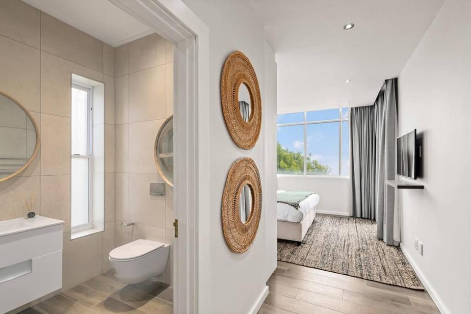 Bathroom, Bedroom