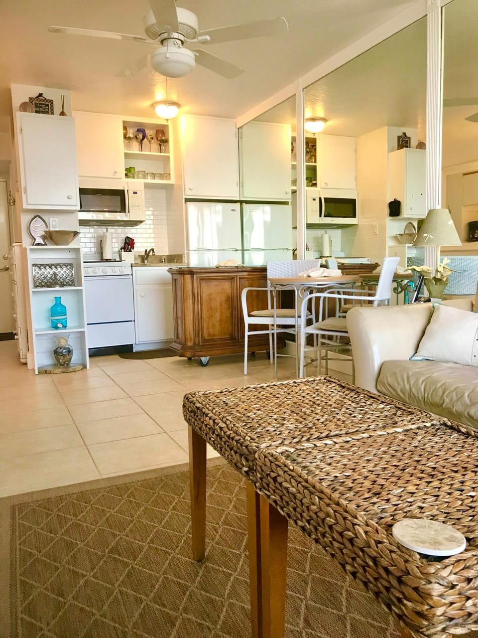 Ocean Breeze - Ocean Front at Symphony Beach Club! House in Ormond Beach