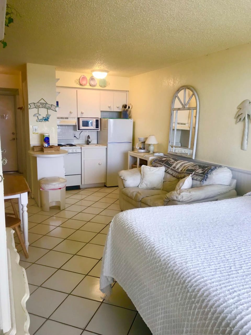 Ocean Waves - Ocean Front at Symphony Beach Club! House in Ormond Beach