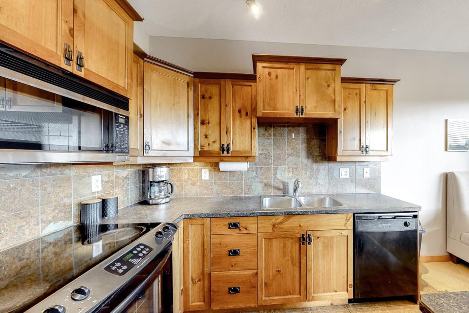 Bears Paw 5 House in British Columbia