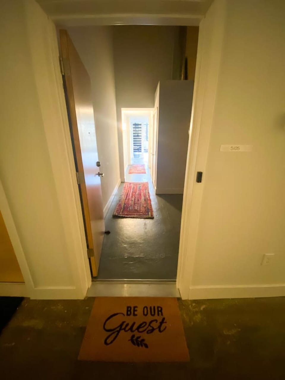 Swanky Loft Near Kings Island, Brewery, Bike Trail Apartment in Ohio