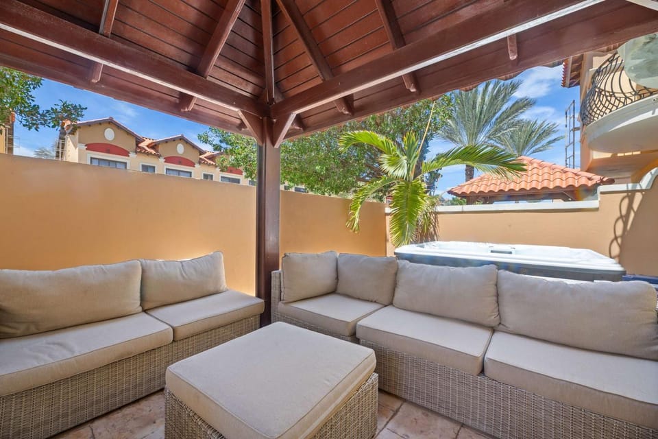 Beautiful 4 bedroom house in gold coast House in Noord