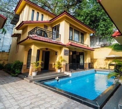 Property building, Swimming pool, Swimming pool