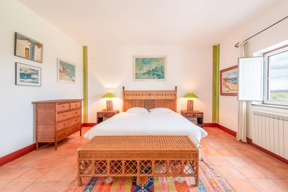 Stunning mansion in São Cristóvão Villa in Setubal District