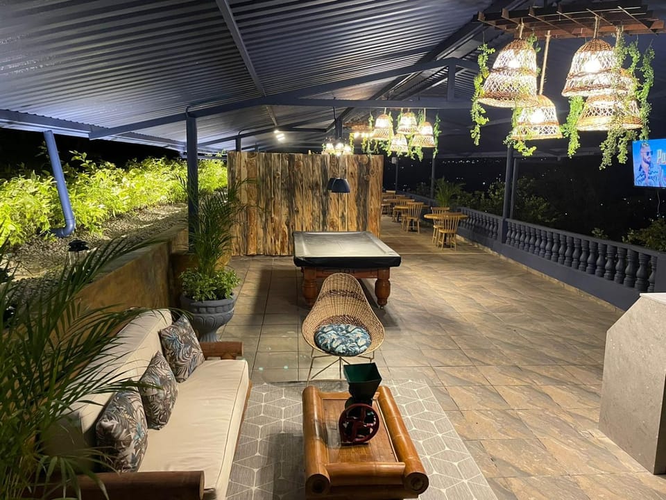 Lounge or bar