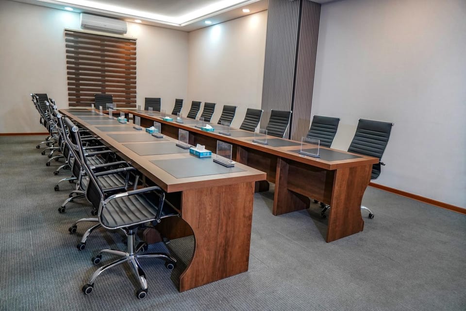 Meeting/conference room