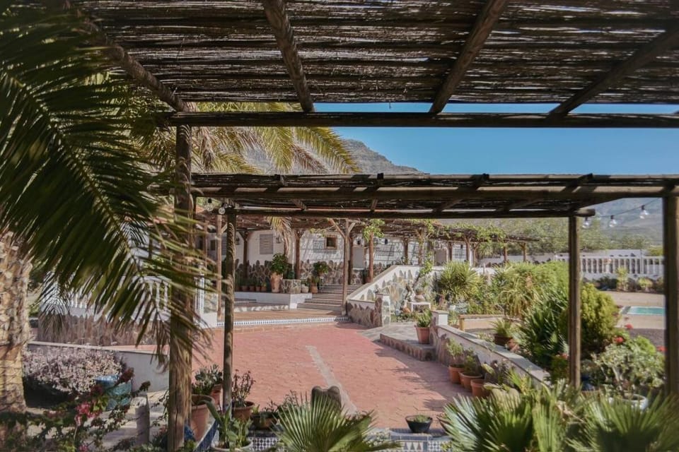 Property building, Balcony/Terrace