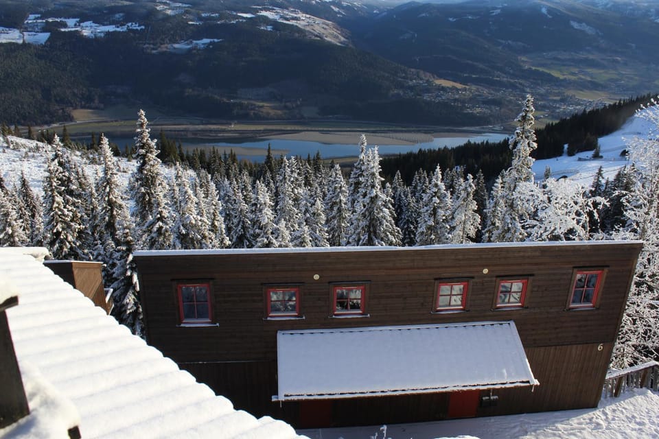 Property building, Winter