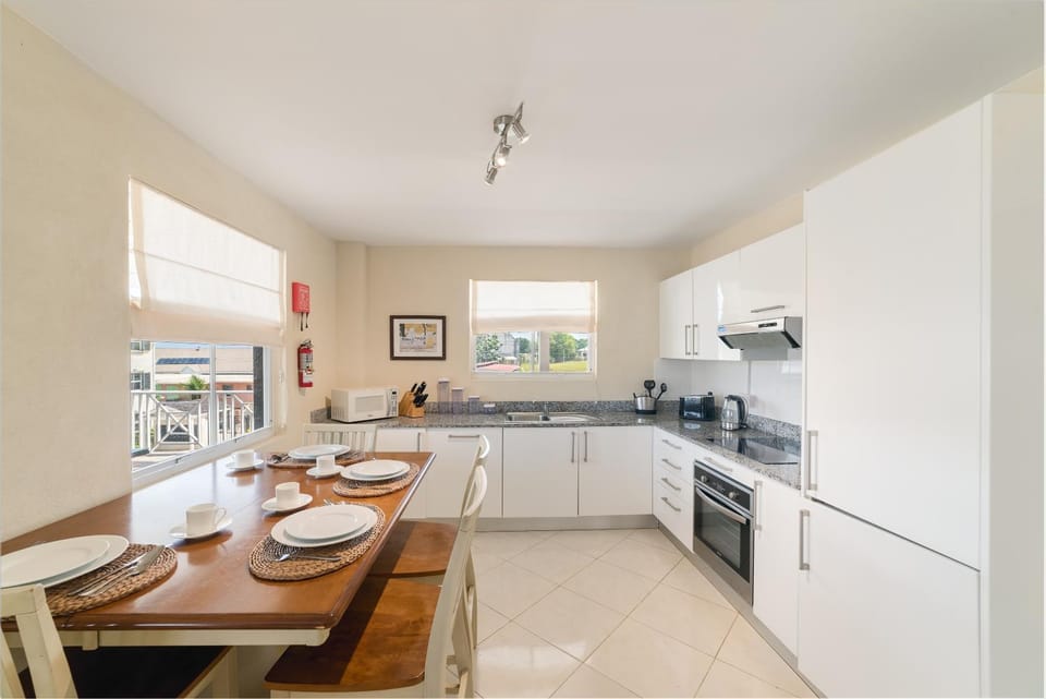 Lantana 42 Apartment in Saint James
