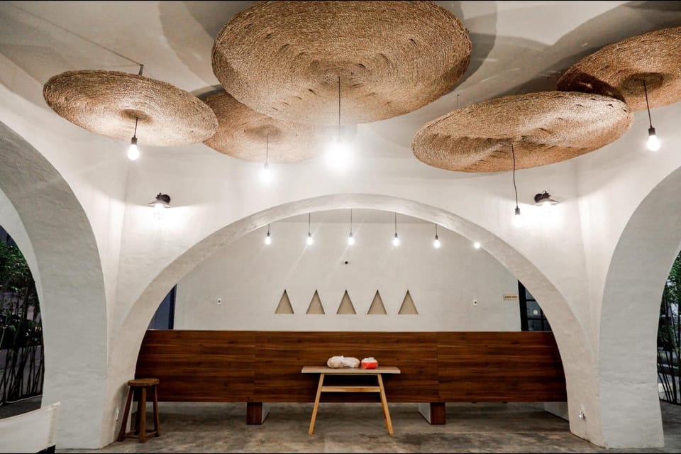 Massage, Sauna, Steam room, Spa and wellness centre/facilities