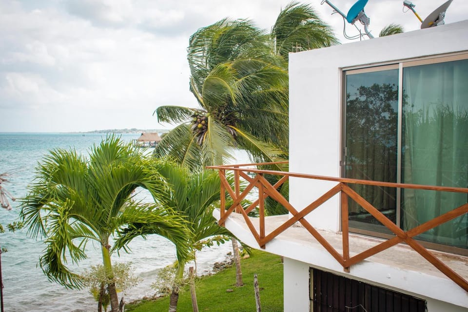 7 San Fernando, Bacalar Villa Jimmy Bed and Breakfast in State of Quintana Roo