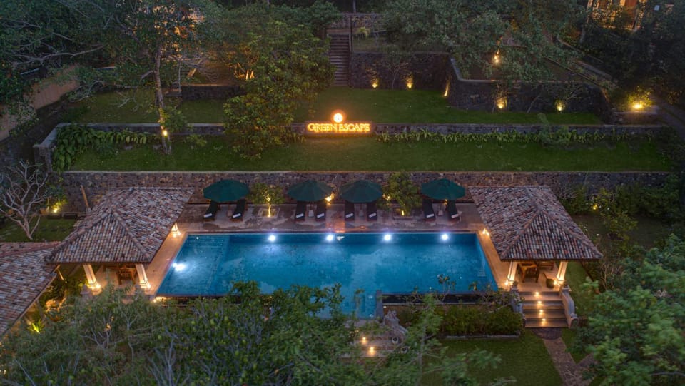 Bird's eye view, Pool view, Swimming pool
