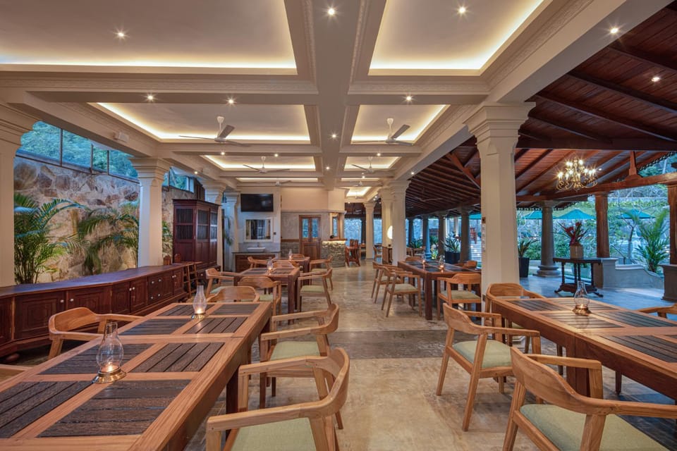 Restaurant/places to eat