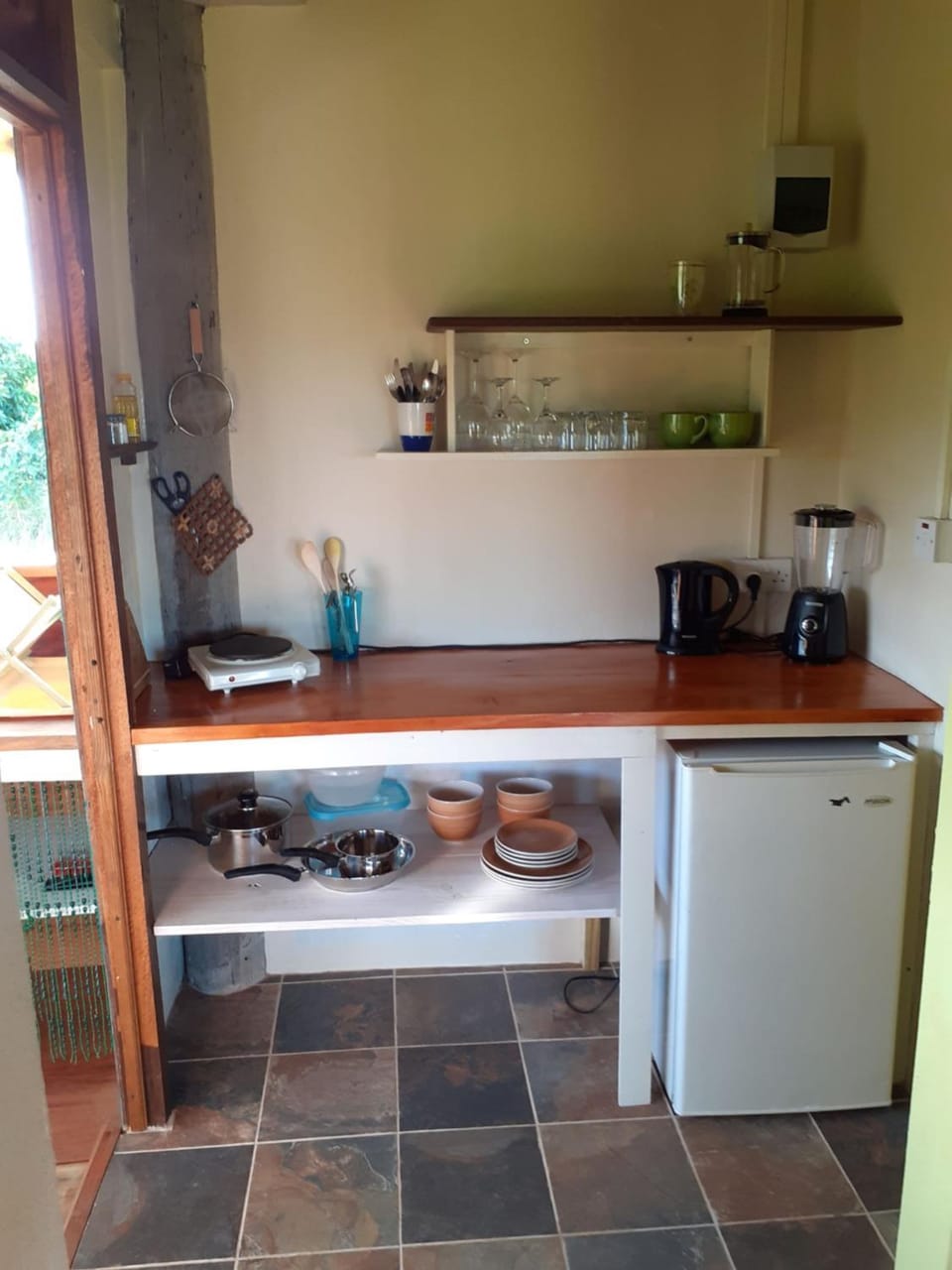 Kitchen or kitchenette