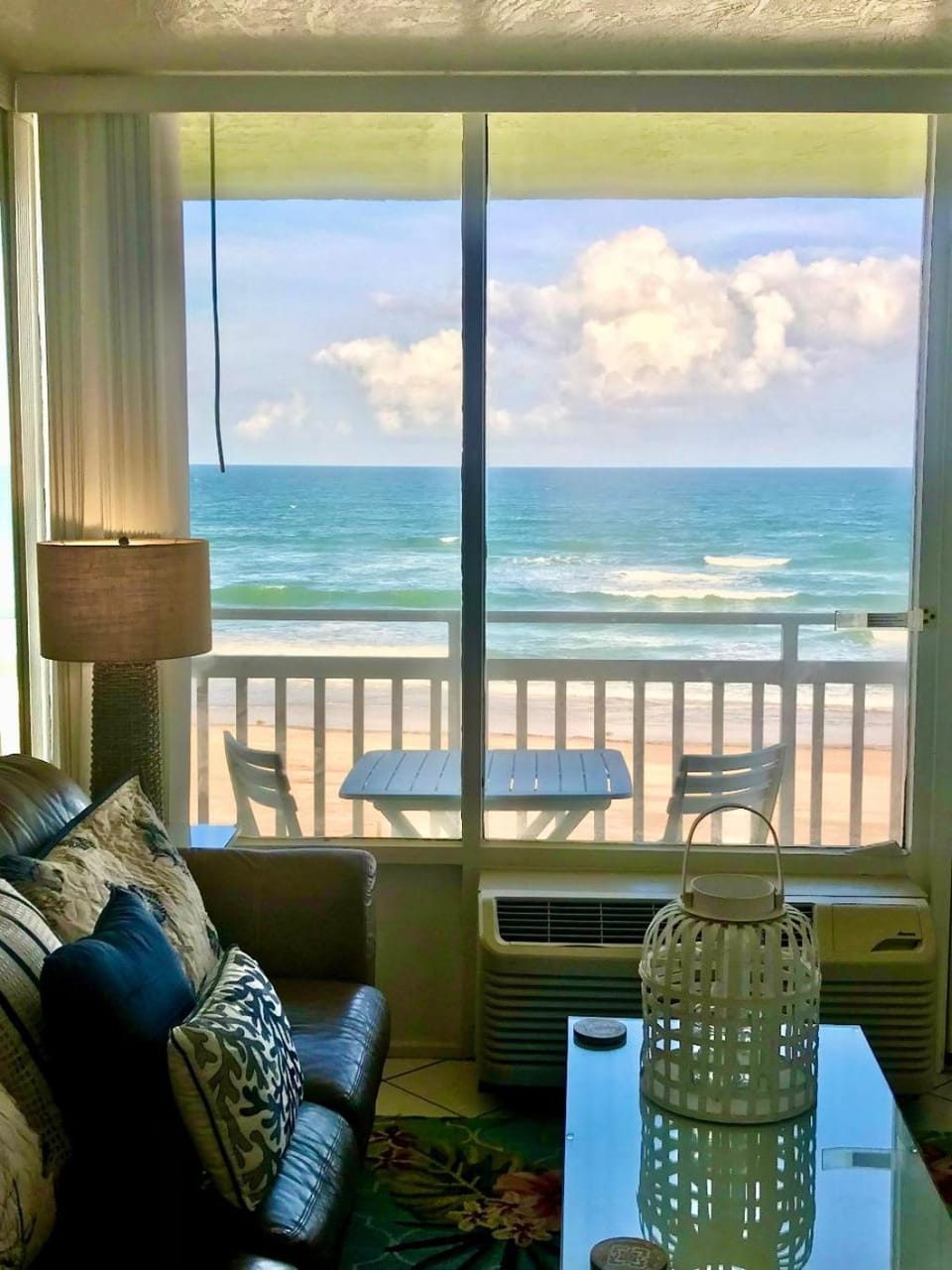 Beachfront Bliss - Suite at Symphony Beach Club House in Ormond Beach