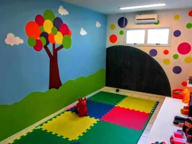 Kids's club, children