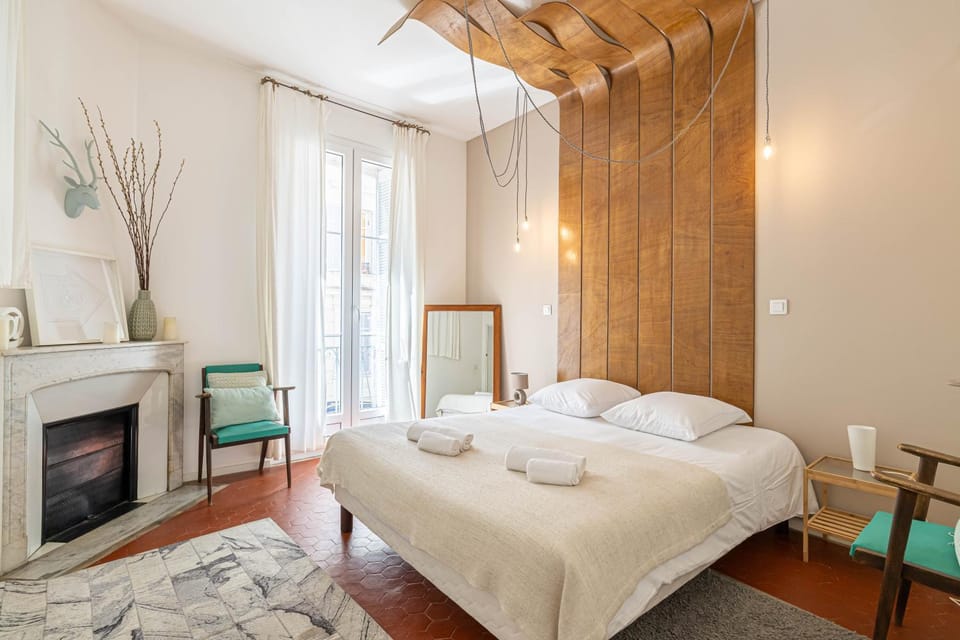 Bed, Photo of the whole room, Bedroom, flat iron, internet, towels